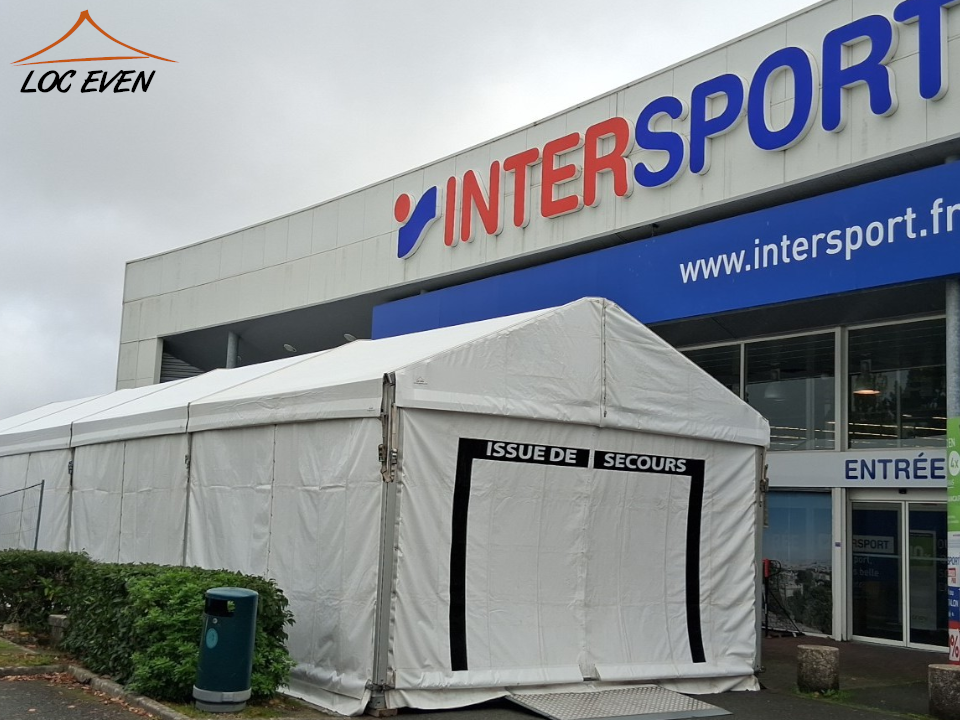 LocEven-espace vente-commercial-magasin-Intersport-Vannes-1
